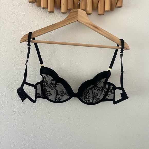 Bluebella Women's Cassandra Bra Black - 34DD Lace Lingerie Strappy Valentines - Picture 6 of 16